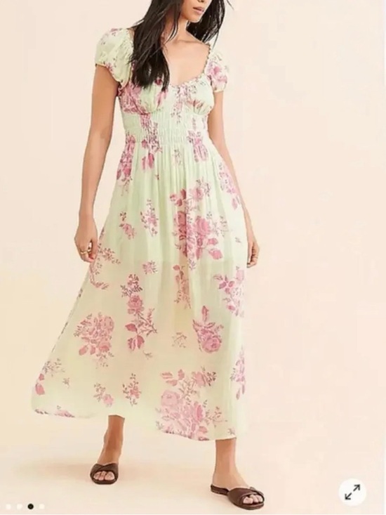 Free People Dresses & Skirts - Free People Forget Me Not Maxi Dress